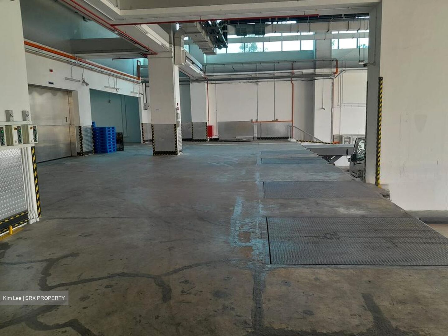 Woodlands MRT (D25), Factory #604856831
